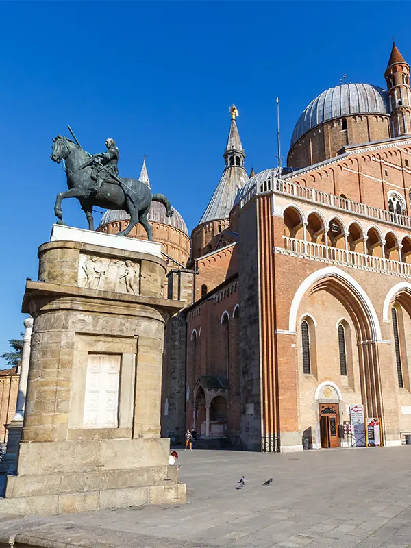 facciata basilica di sant'antonio padova